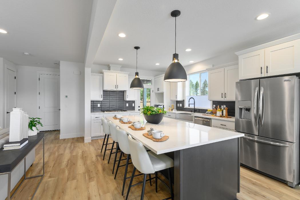 Eagle Point by Holt Homes Image