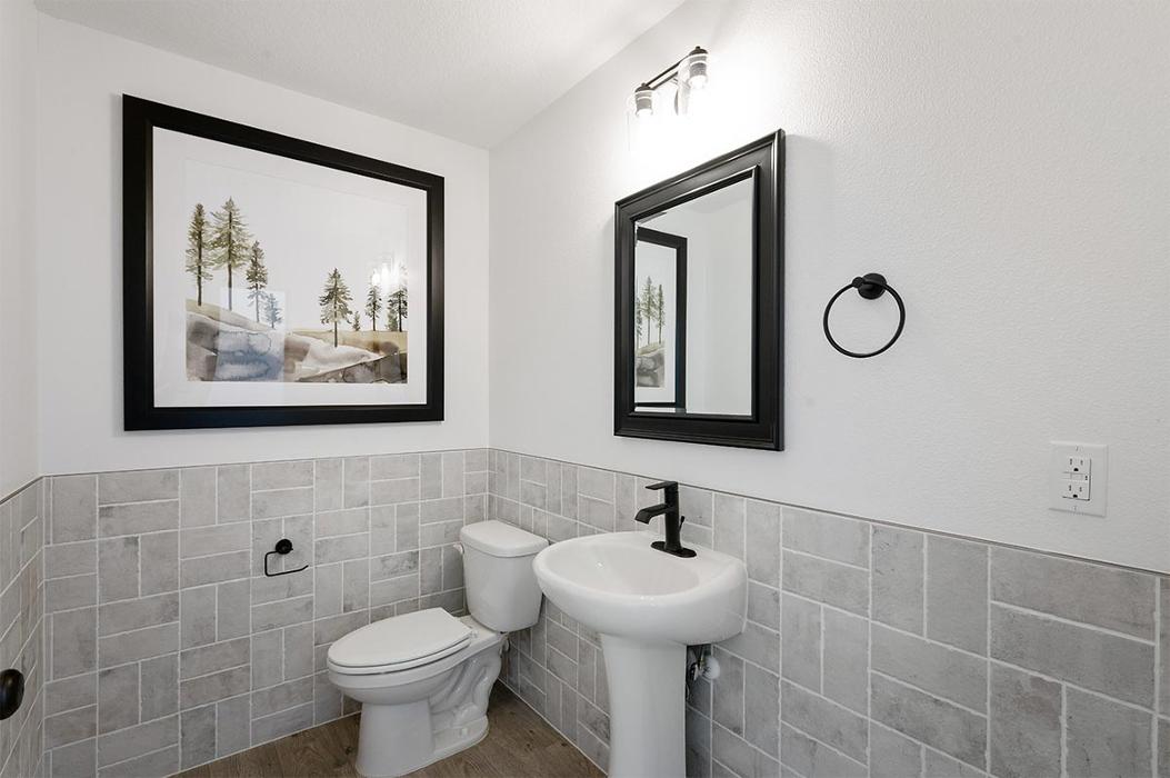 Ponderosa Ridge Image