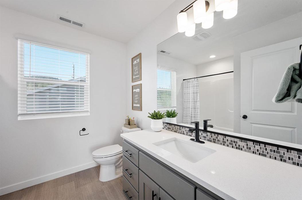 Ponderosa Ridge Image