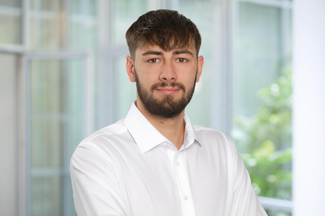 ERGO Versicherung Daniel Zschille, Platz des Friedens in Gera