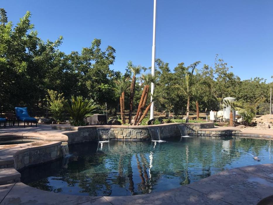 Stingray Custom Pools and Spas - Clovis, CA