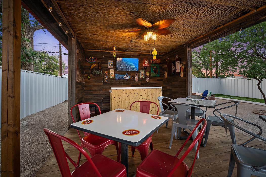 21 Raider Alley, LLC - Lubbock, TX
