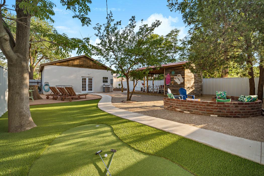 21 Raider Alley, LLC - Lubbock, TX