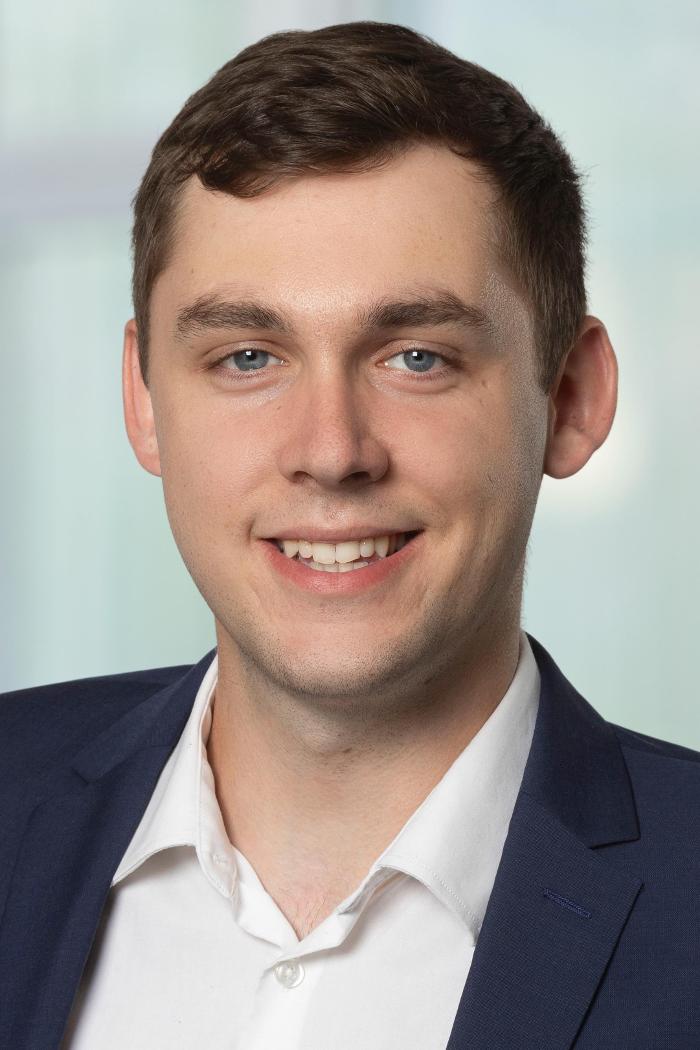 ERGO Versicherung Oliver Stolte, Große Kalandstraße in Weißenfels