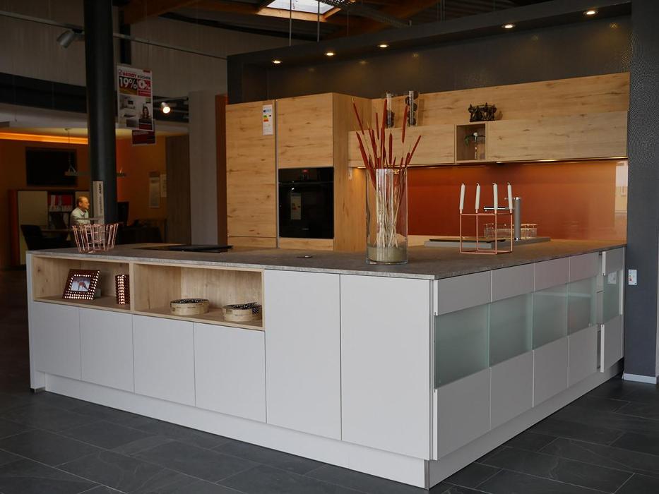 REDDY Küchen Chemnitz, Werner-Seelenbinder-Straße in Chemnitz