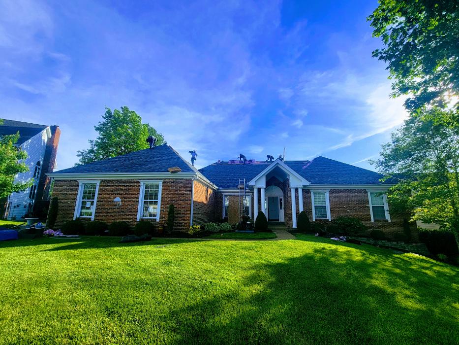 Brandon J Roofing - Ballwin, MO