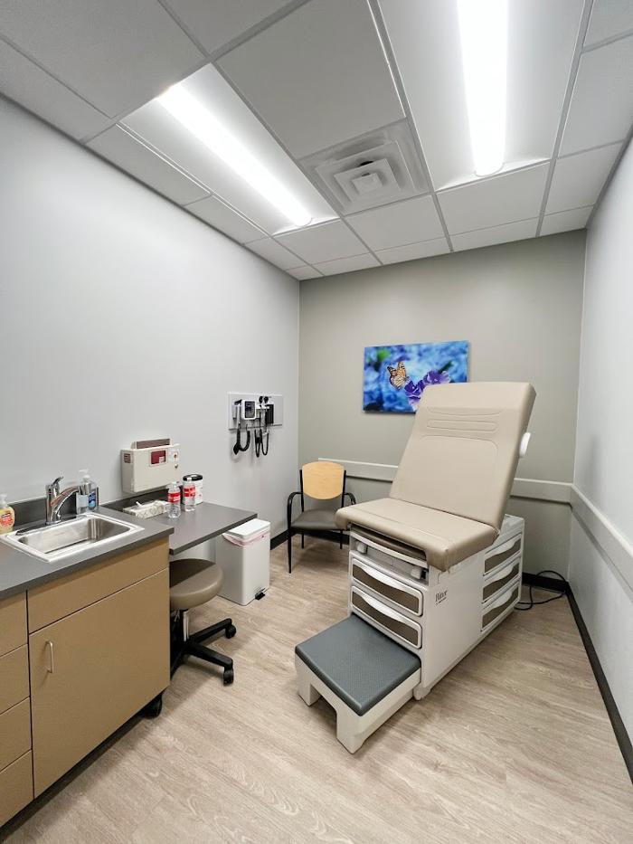 Afc Urgent Care l Children and Adults l Sugar Land Clinic - Sugar Land, TX