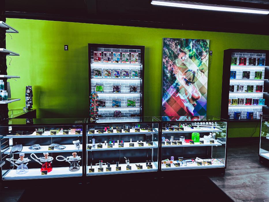 Kings of Vapor - Kent, OH
