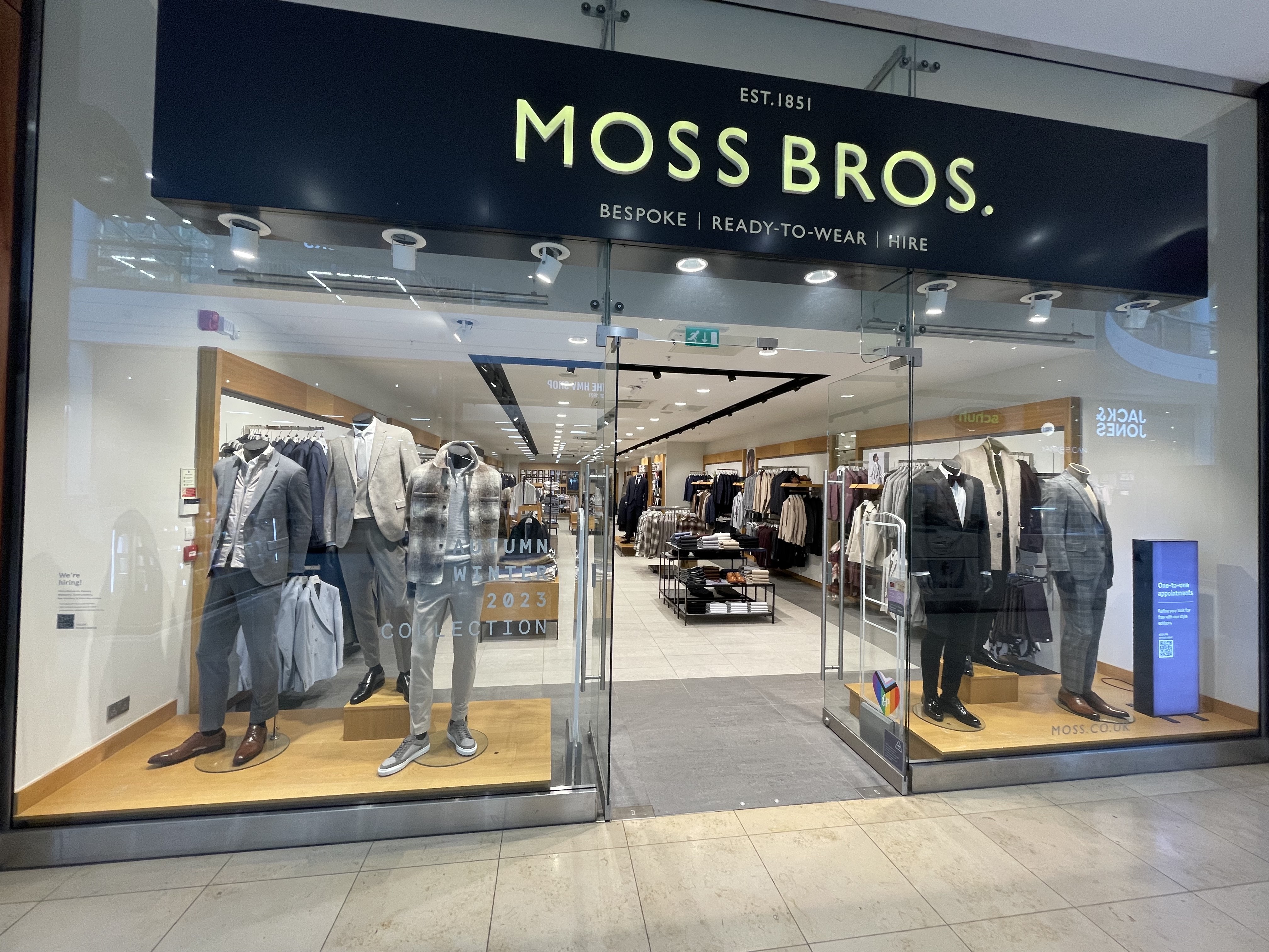 Moss Bros Basingstoke Basingstoke 01256 632264