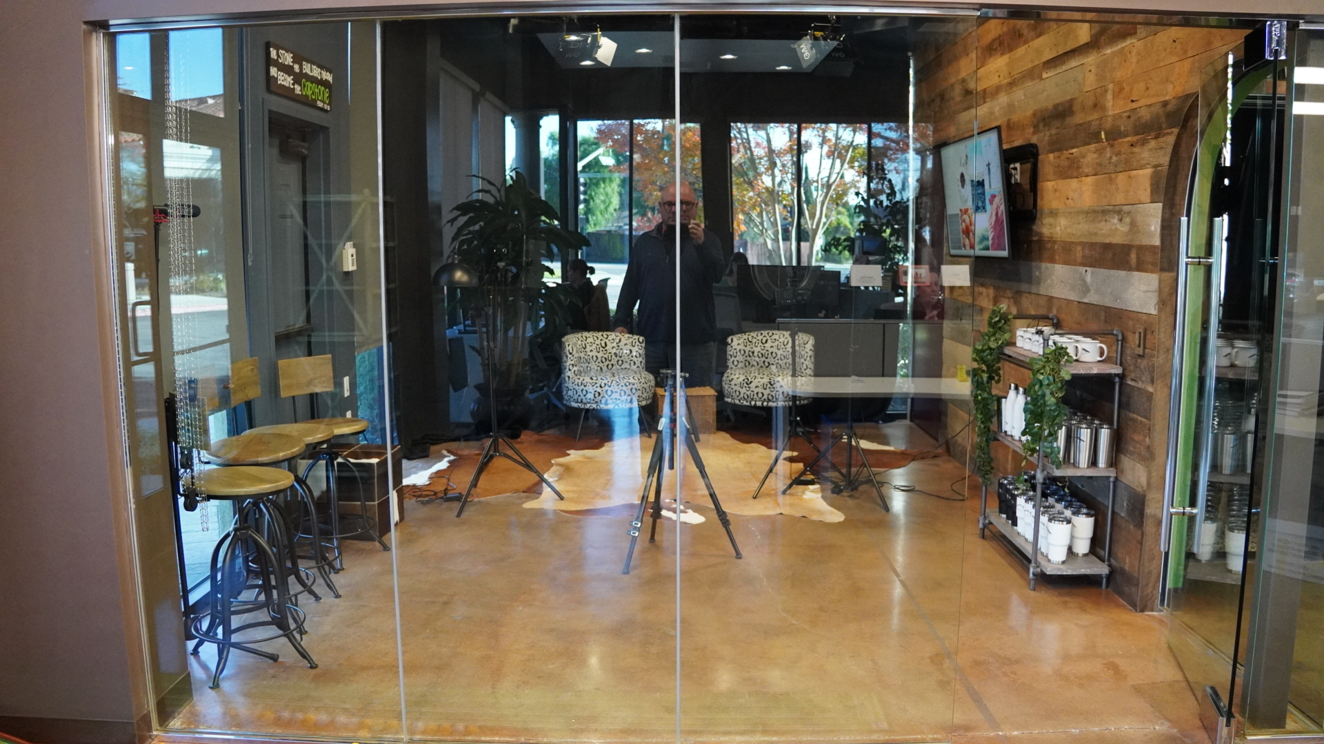 Gallery thumbnail