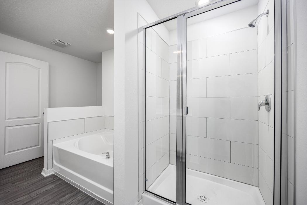 LGI Homes - Colina Del Lago Image