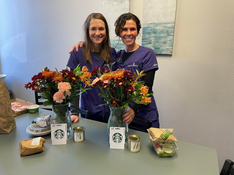 Dakota Family Dental Logo