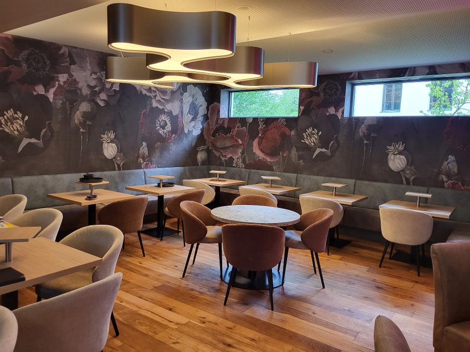 Das Platzl - Café Restaurant Lounge, Hauptplatz in Sankt Johann in Tirol