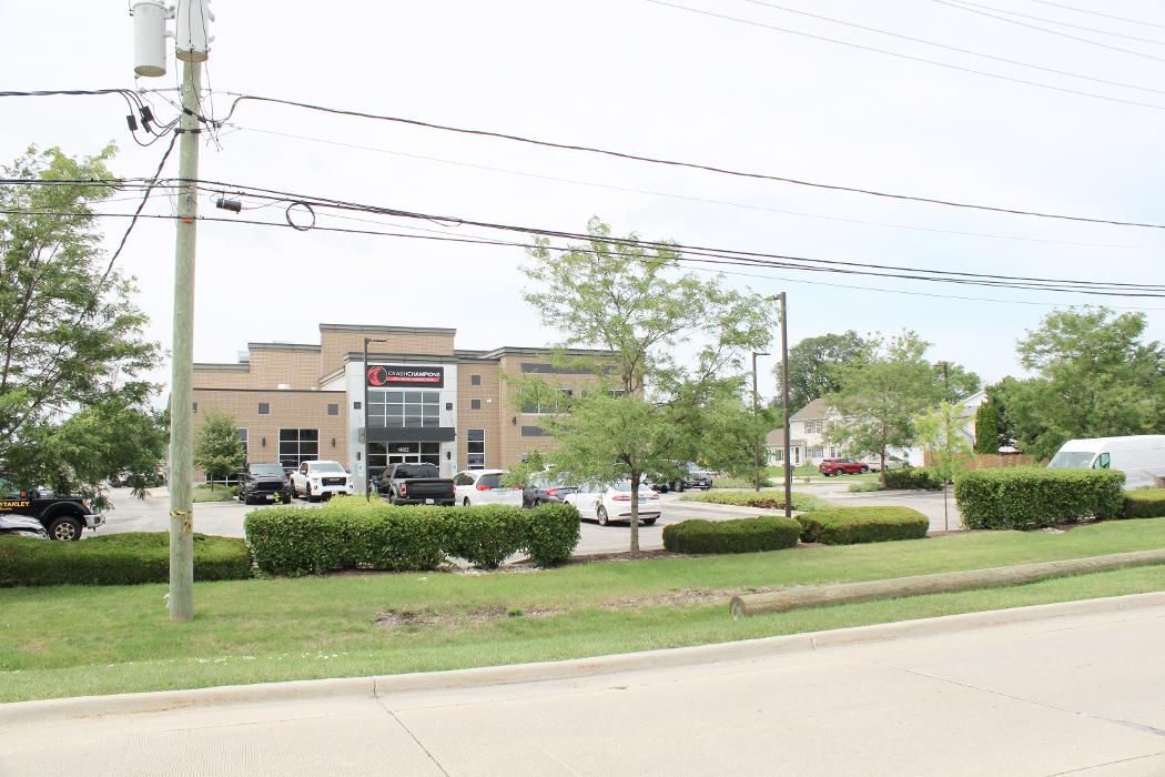 Crash Champions Collision Repair Plainfield - Plainfield, IL