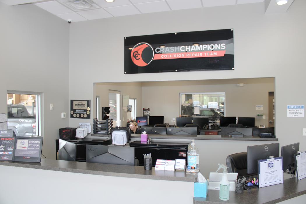 Crash Champions Collision Repair Plainfield - Plainfield, IL