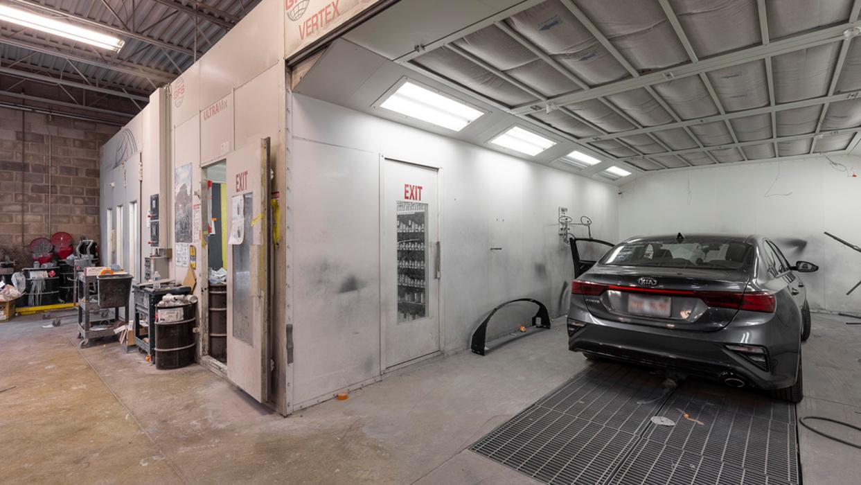 Crash Champions Collision Repair Wabash Ave - Chicago, IL
