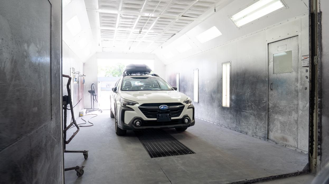 Crash Champions Collision Repair Pinellas Park - Pinellas Park, FL
