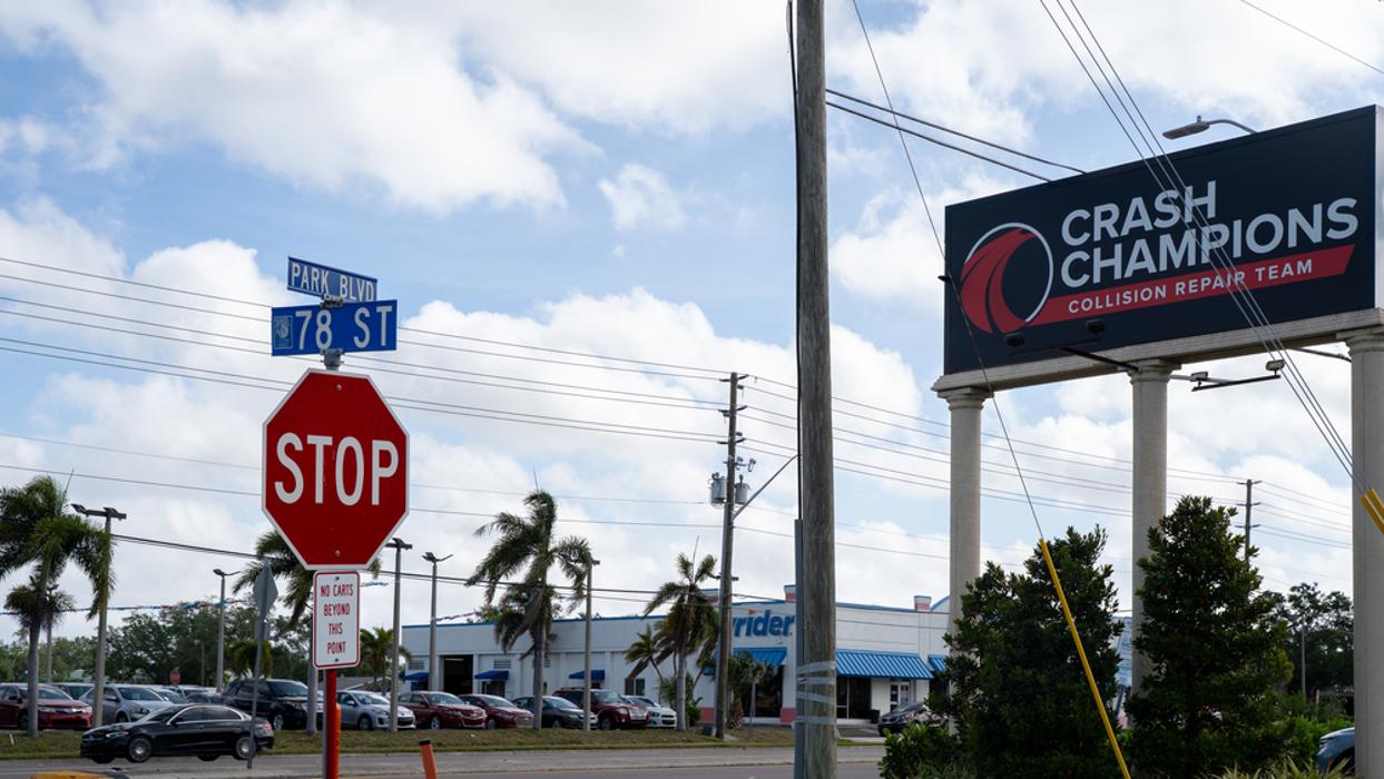 Crash Champions Collision Repair Pinellas Park - Pinellas Park, FL