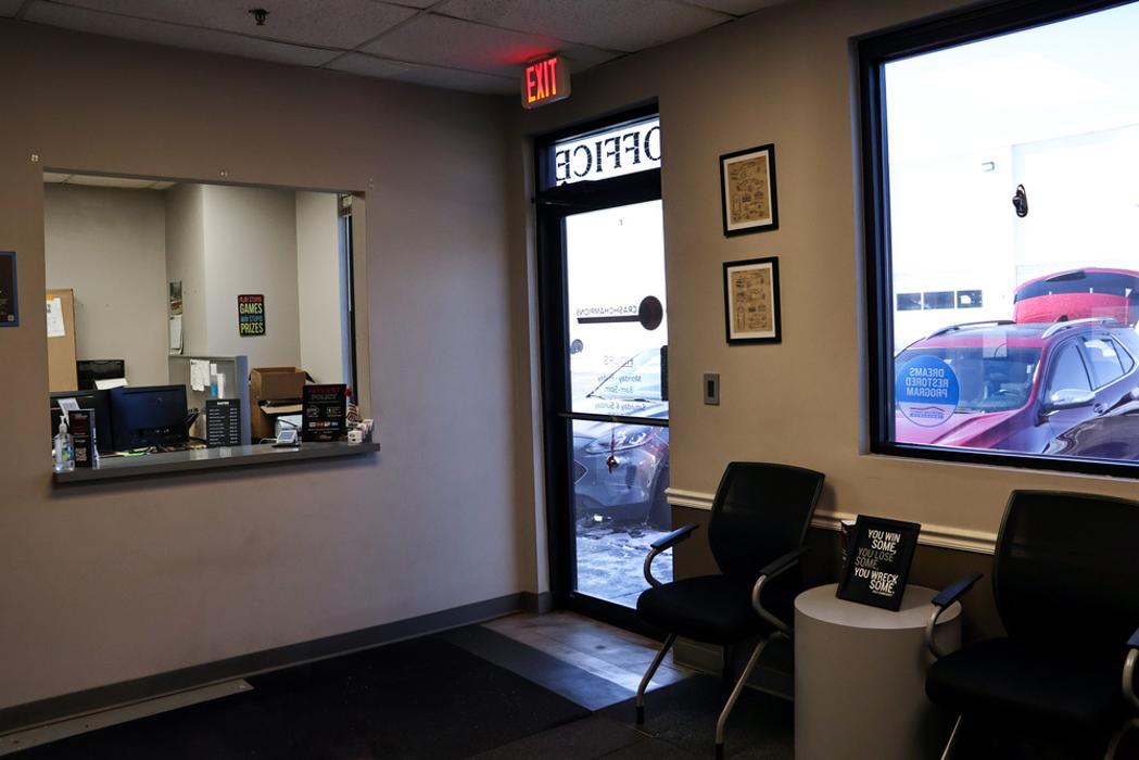 Crash Champions Collision Repair Ind Noland - Independence, MO