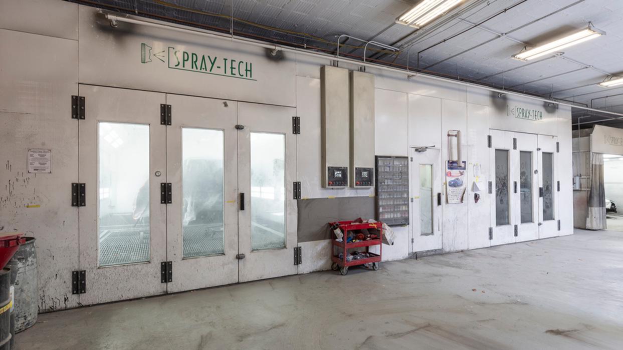 Crash Champions Collision Repair South Loop Image