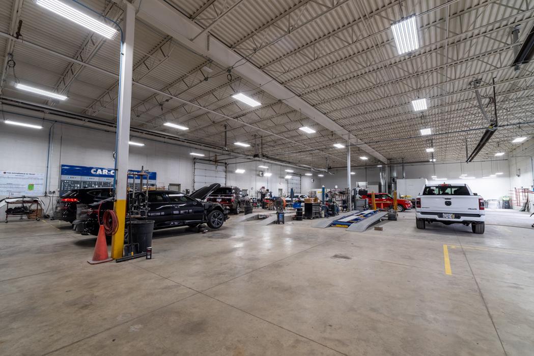 Crash Champions Collision Repair Akron Green Image