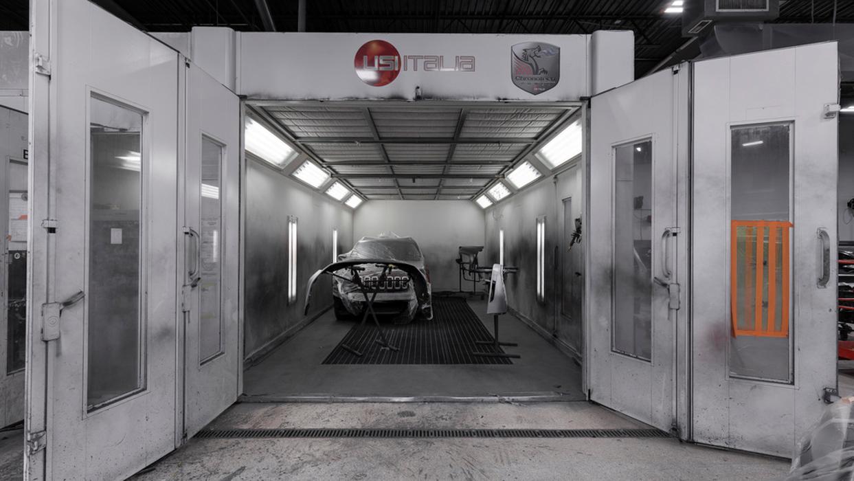 Crash Champions Collision Repair Division Image