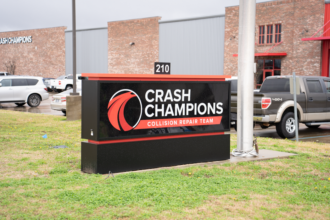 Crash Champions Collision Repair Gluckstadt Image