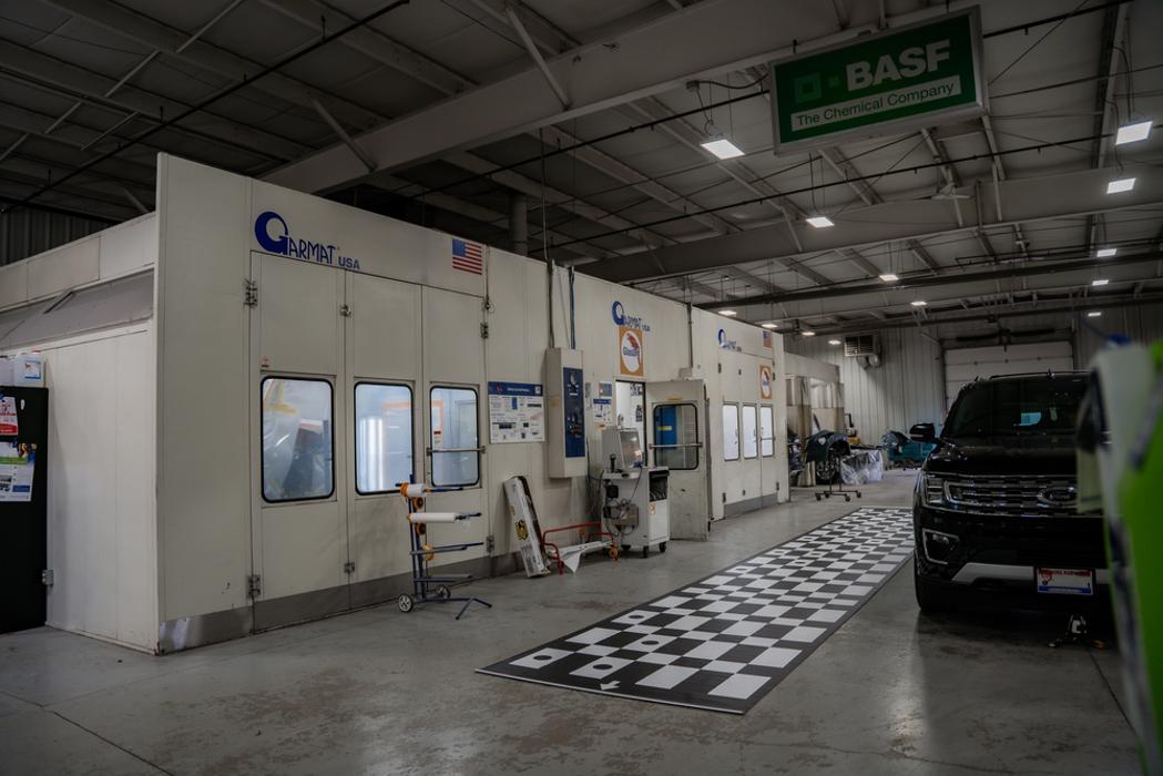 Crash Champions Collision Repair West Bend - West Bend, WI