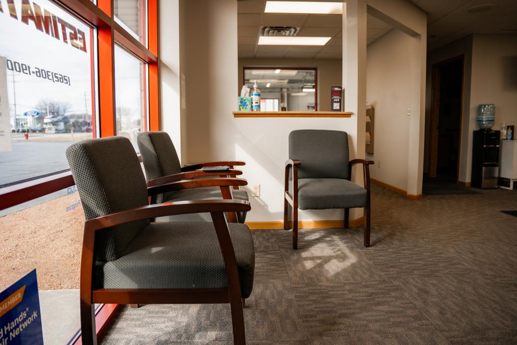 Crash Champions Collision Repair West Bend - West Bend, WI