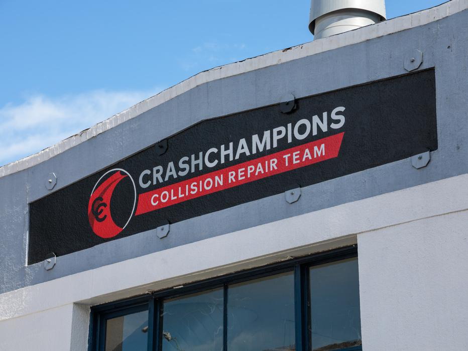Crash Champions Collision Repair Oakland 10th Image