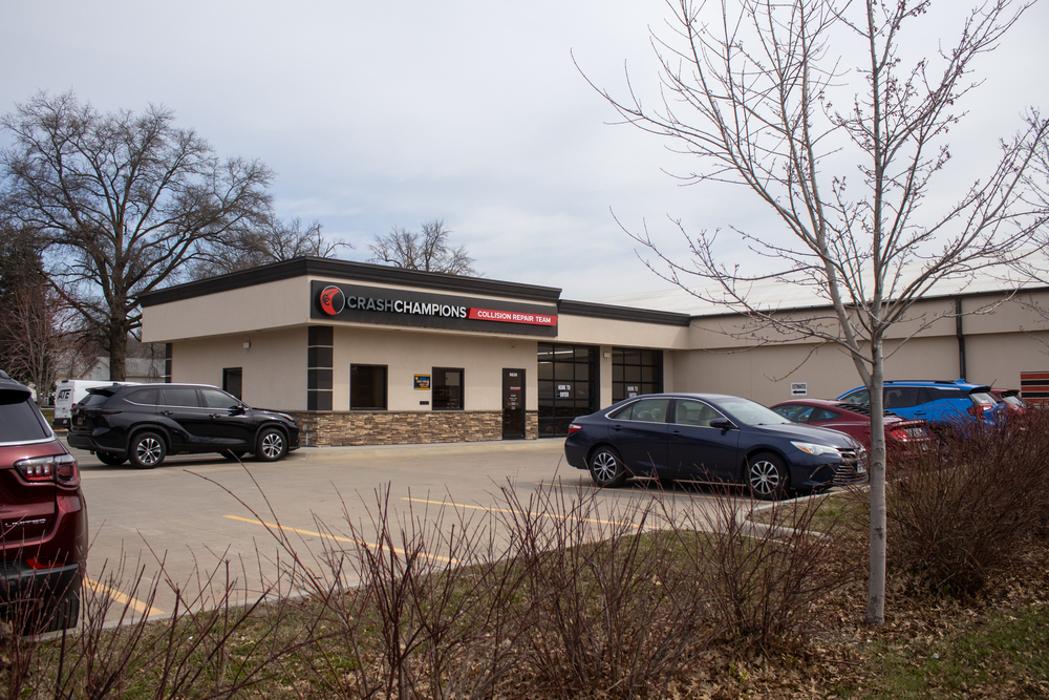 Crash Champions Collision Repair Omaha Image