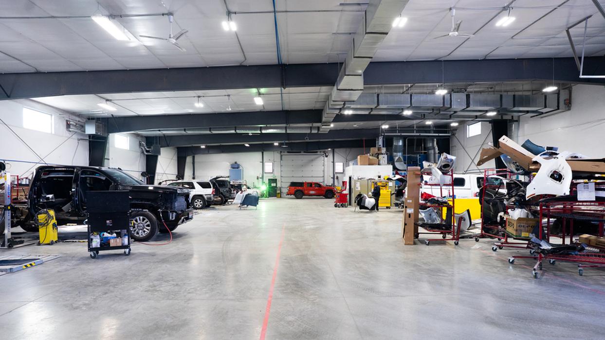 Crash Champions Collision Repair Post Falls Image