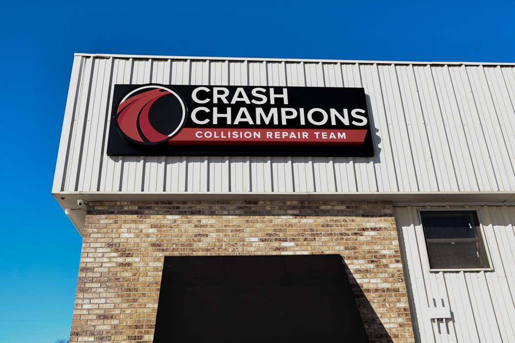 Crash Champions Collision Repair Grandview Image