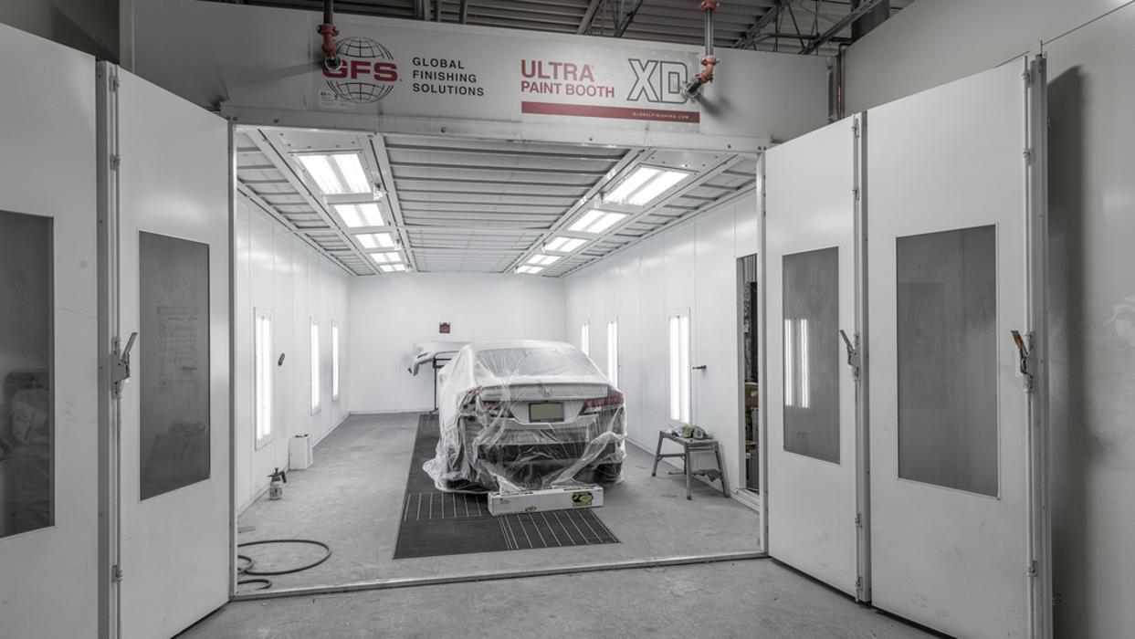 Crash Champions Collision Repair Rockwell Image