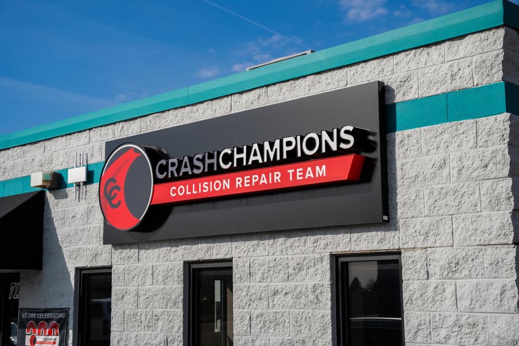 Crash Champions Collision Repair Slinger Image