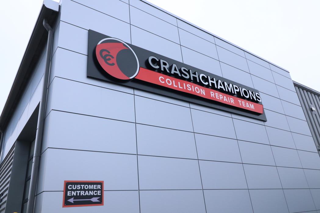 Crash Champions Collision Repair Lewis Center - Lewis Center, OH