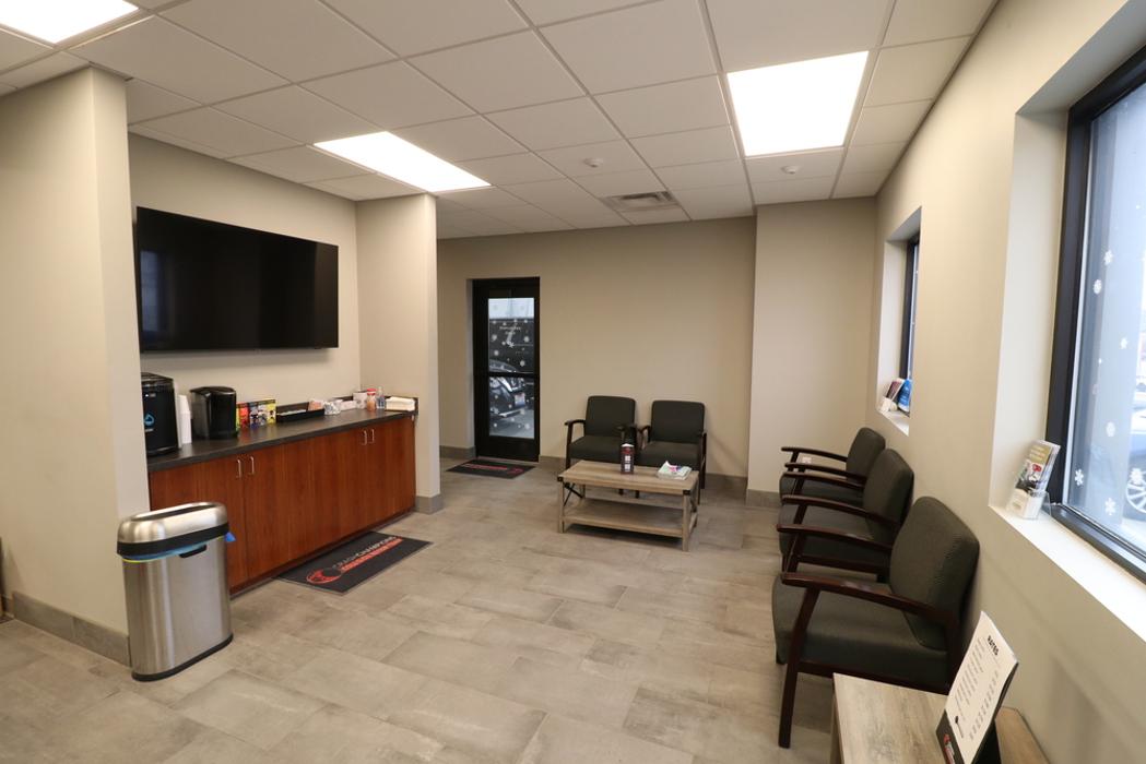 Crash Champions Collision Repair Lewis Center - Lewis Center, OH