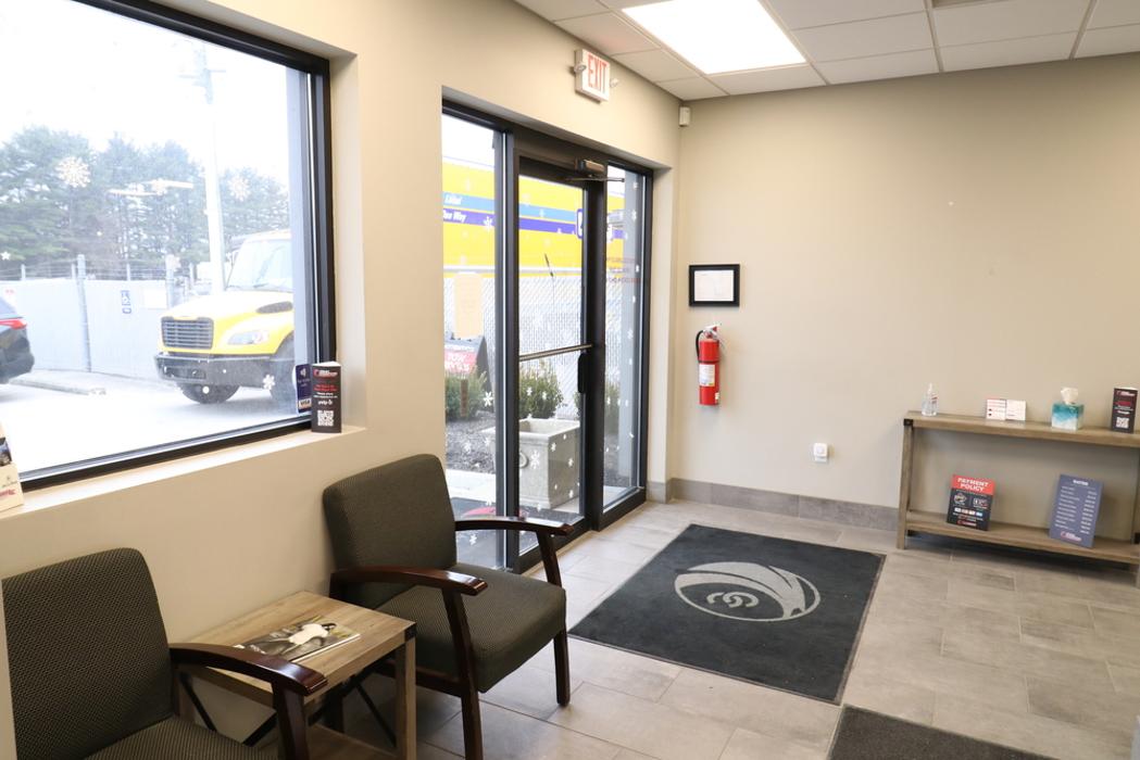 Crash Champions Collision Repair Lewis Center - Lewis Center, OH