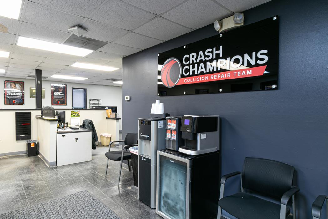 Crash Champions Collision Repair Alpharetta - Alpharetta, GA