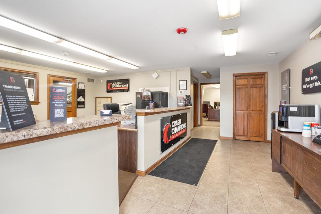 Crash Champions Collision Repair Avondale - Avondale, PA