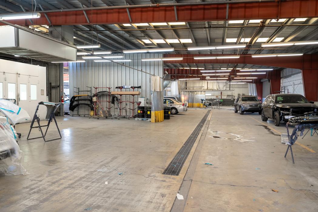 Crash Champions Collision Repair San Gabriel - San Gabriel, CA