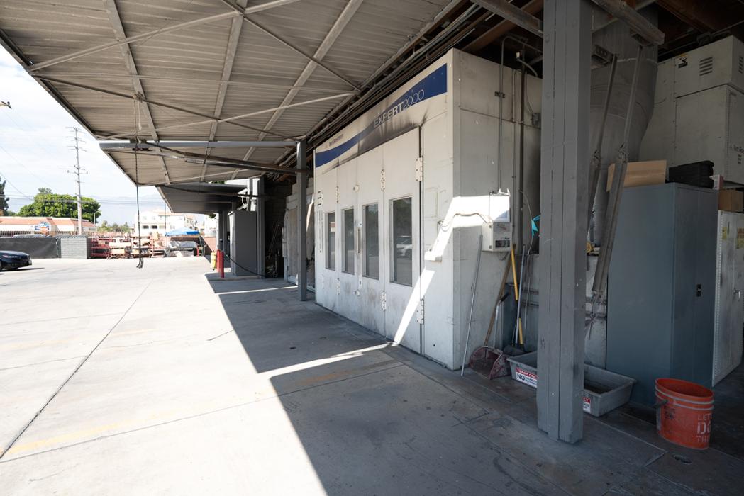 Crash Champions Collision Repair Arcadia - Arcadia, CA