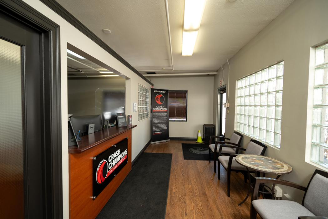 Crash Champions Collision Repair Arcadia - Arcadia, CA