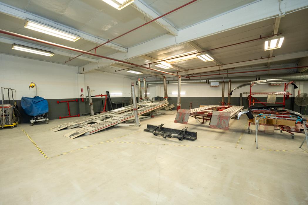 Crash Champions Collision Repair Glendora - Glendora, CA