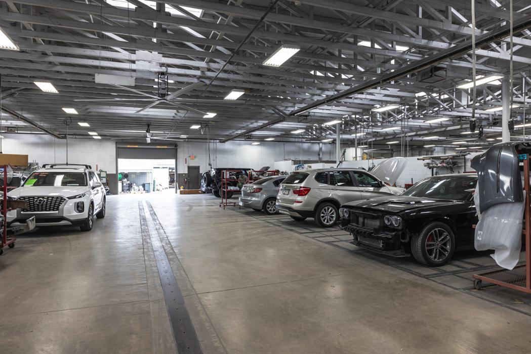 Crash Champions Collision Repair Bell Image