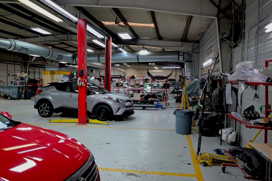 Crash Champions Collision Repair North Tryon - Charlotte, NC