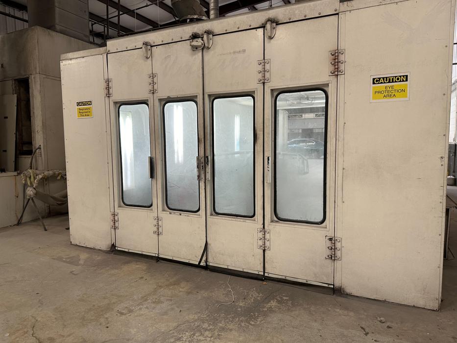 Crash Champions Collision Repair Bellaire - Houston, TX