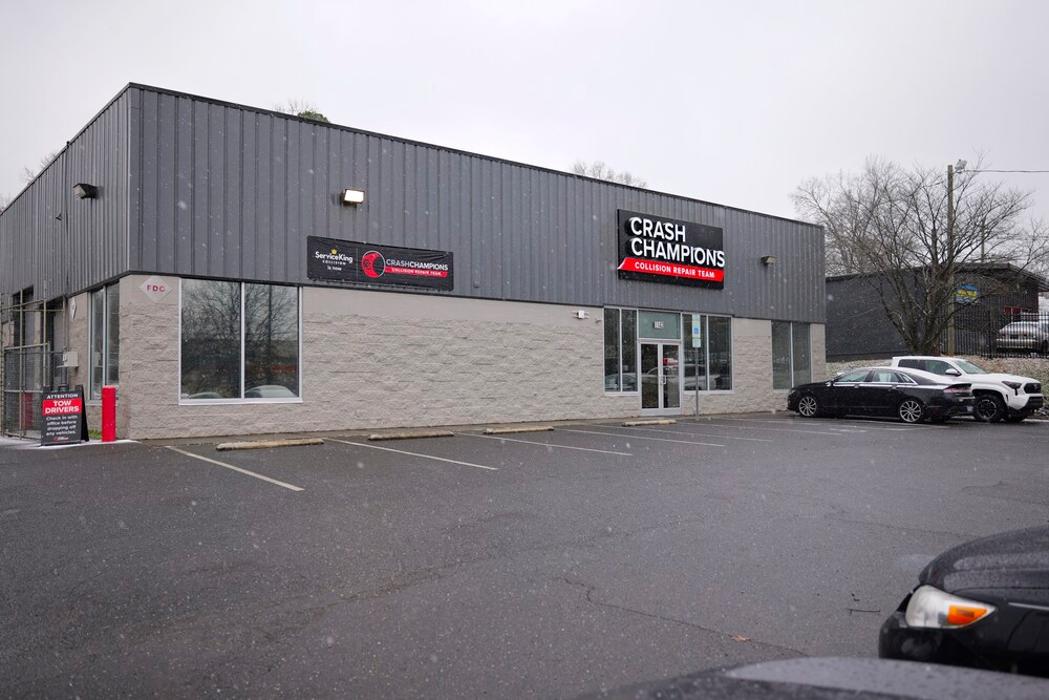 Crash Champions Collision Repair Charlotte - Charlotte, NC