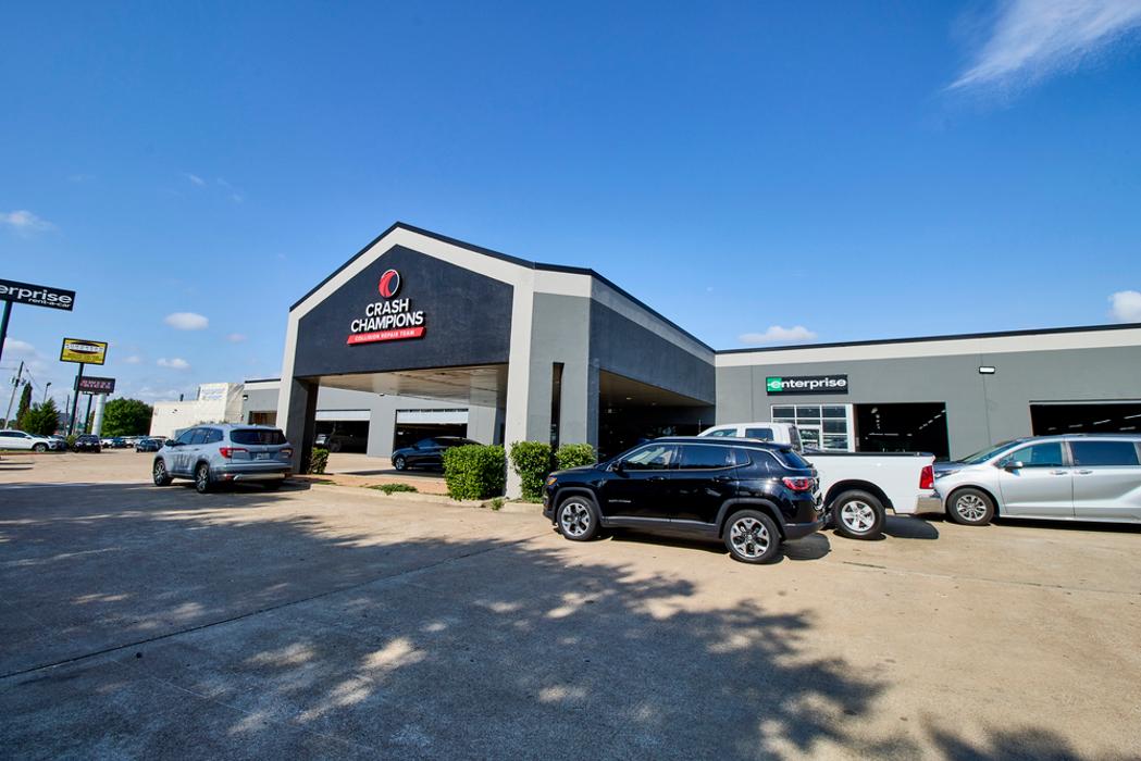 Crash Champions Collision Repair Plano Image