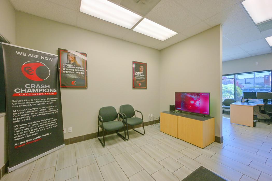 Crash Champions Collision Repair Mill Creek Image